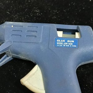Pistola de Silicona Caliente Eléctrica con Kit de Barras - imagen 2