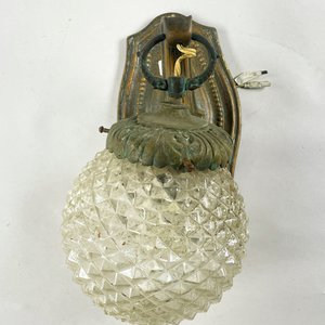 Lote siguiente: Aplique de Bronce con Globo Tallado