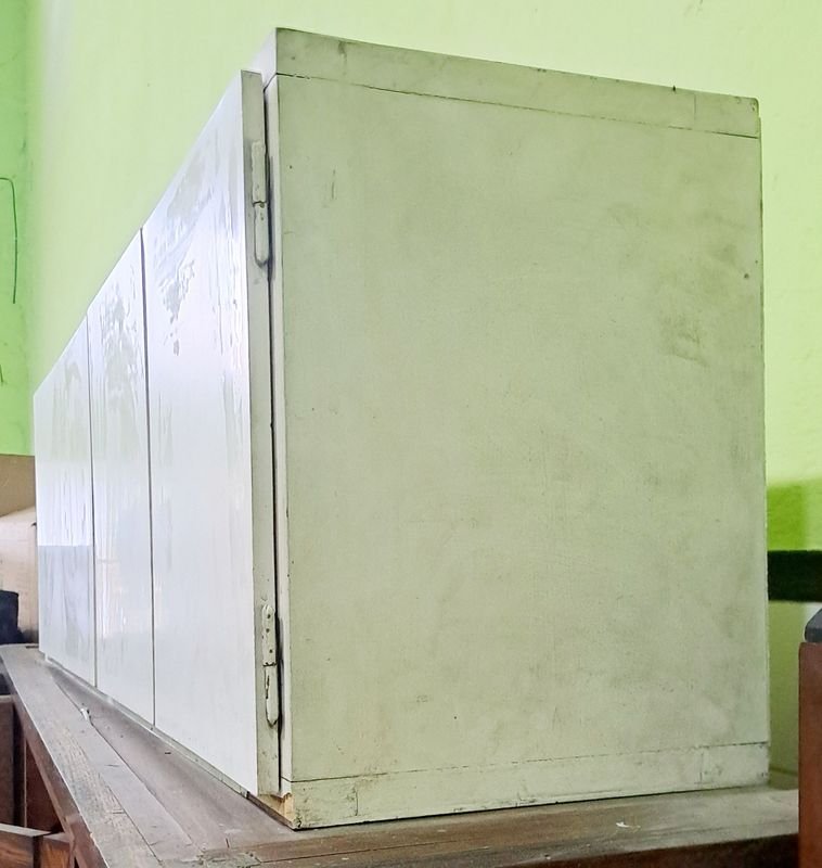 Mueble Aéreo de 3 Puertas en Muy Buenas Condiciones - imagen 2