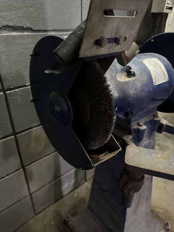 AMOLADORA DE PEDESTAL / ELECTRO ESMERIL INDUSTRIAL - imagen 7