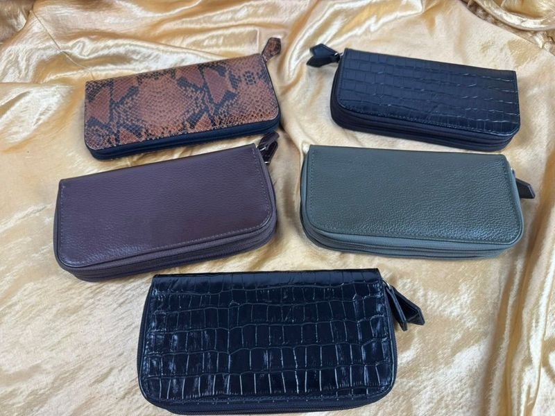 Item 829244 - Image 0