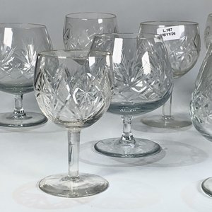 Lote de 18 Copas de Cristal Tallado con Diseño de Estrellas - imagen 2