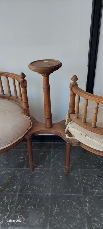 Sillon de Sala Doble Antiguo y Muy Lindo - imagen 11
