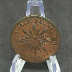 Lote anterior: Moneda de 5 Centésimos de Uruguay de 1854, Cobre Clásico
