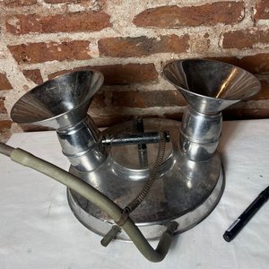 Vinera Antigua de Acero Inoxidable para Dos Damajuanas - imagen 5
