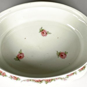 Guisera Antigua de Loza Inglesa con Tapa y Flores Rosas - imagen 4
