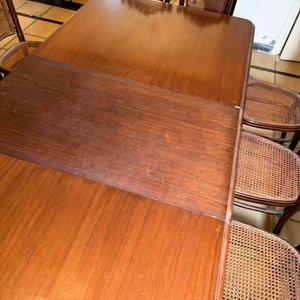 Juego de Comedor de Madera con 12 Sillas Estampilladas - imagen 10