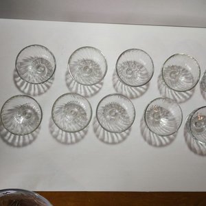 10 Compoteras y Fuente de Vidrio con Diseño Floral - imagen 6