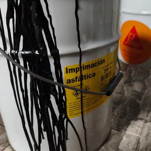 Lata de Imprimación Asfáltica Sika de 20 Litros - imagen 3