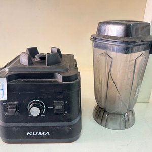 Lote anterior: Licuadora Industrial Kuma L1005 1680W