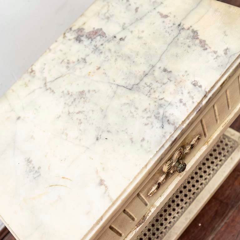 Item 2106697 - Image 1