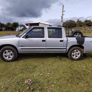 Camioneta Chevrolet S10 4x4 Año 2005 con Motor MWM 2.8 - imagen 4