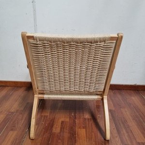 Sillón de Diseño en Madera Clara y Fibra Sintética Entramada - imagen 3