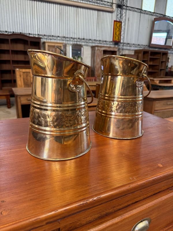 Medidas de latón bronceado: Vaso antiguo con detalles ornamentales - imagen 8