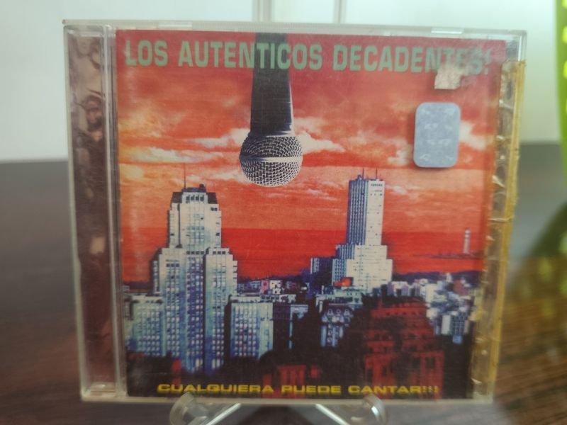 Álbum "Cualquiera Puede Cantar" de Los Auténticos Decadentes en CD