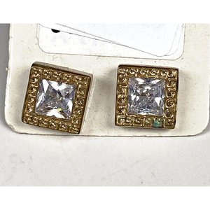 Lote anterior: Par de Caravanas Cuadradas con Piedras y Detalles Dorados