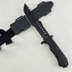 Lote siguiente: Cuchillo Táctico Negro con Vaina y Medidas