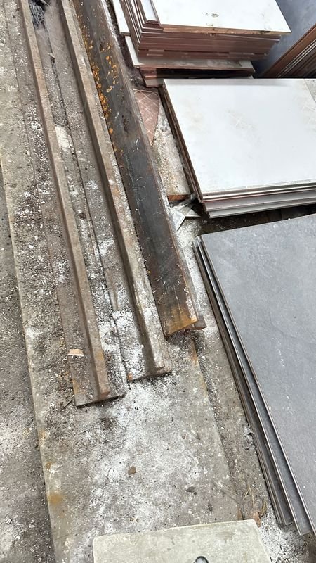 Materiales de construcción y herramientas - imagen 4