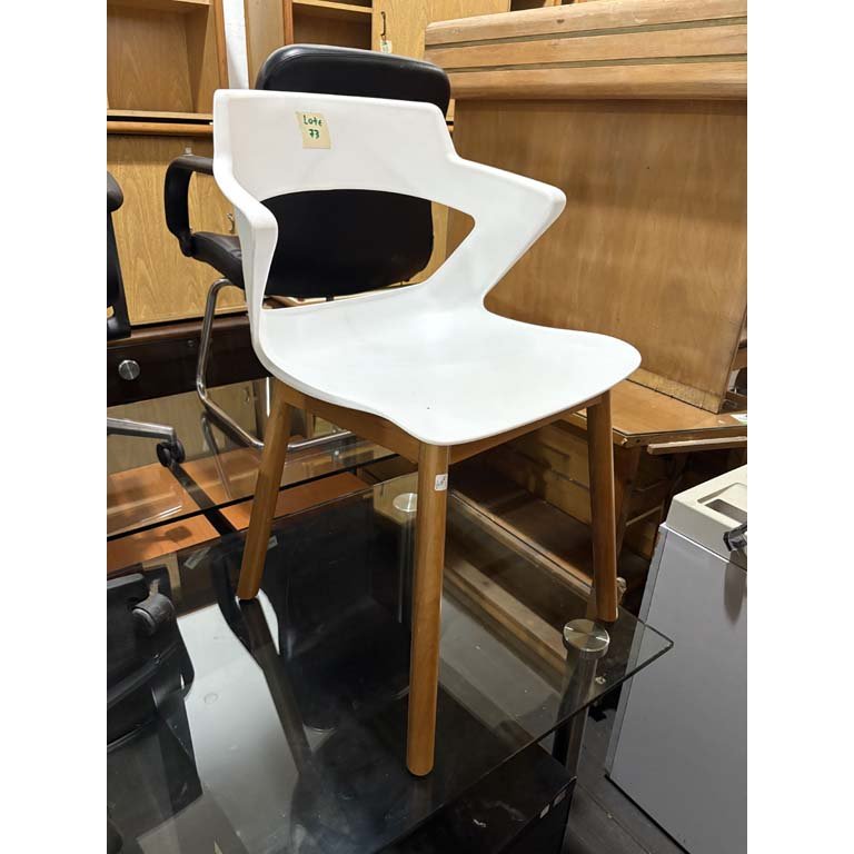 Item 2104699 - Image 0