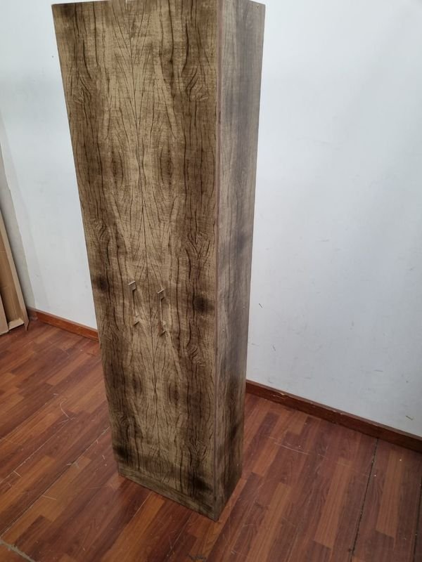 Ropero Placard Multiuso en Madera con Tamaño Grande - imagen 4