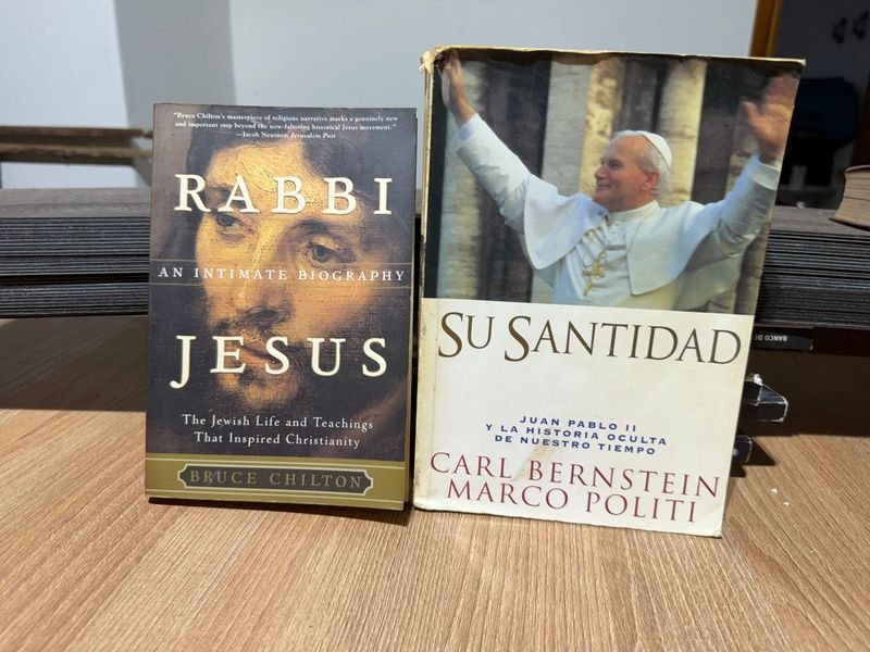 Libros Religiosos: Biografía de Jesús y Juan Pablo II