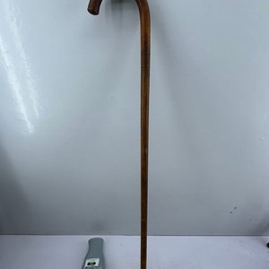 Bastón de Madera Clásico con Empuñadura Curva - imagen 2