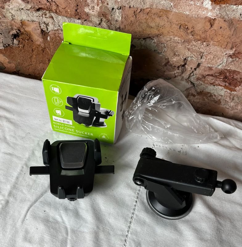 Soporte Universal para Celular con Ventosa para Auto
