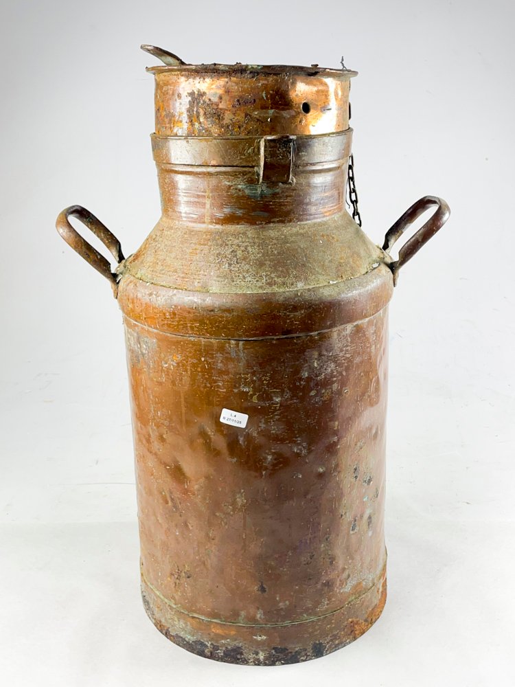 Lote siguiente: Tarro de leche en cobre antiguo