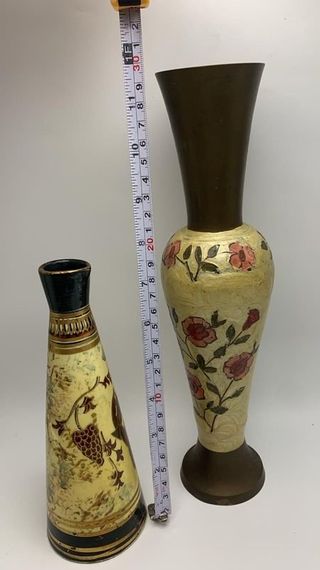 Floreros de hierro y porcelana pintados a mano - imagen 2