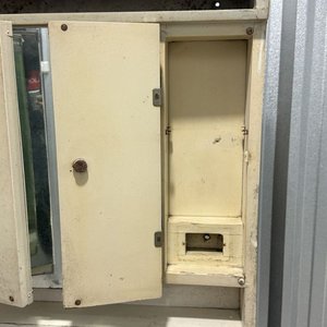 Mueble Espejado para Baño con Compartimentos y Repisa - imagen 5