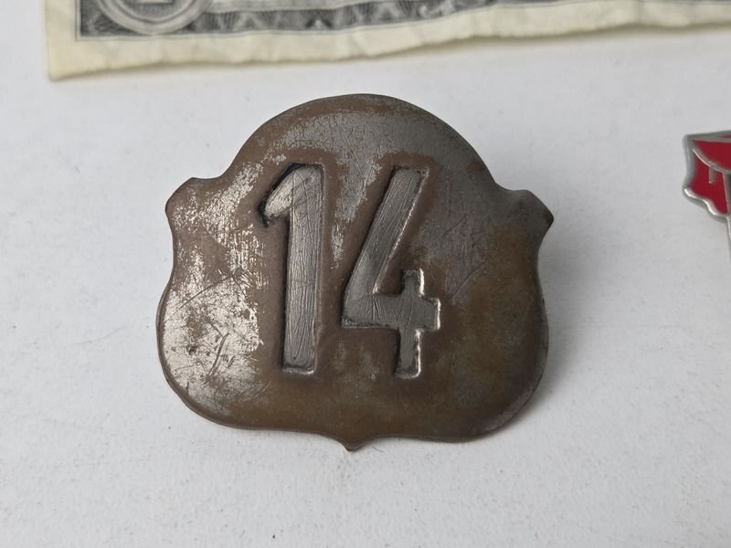 Gran lote de monedas, medallas y condecoraciones - imagen 8