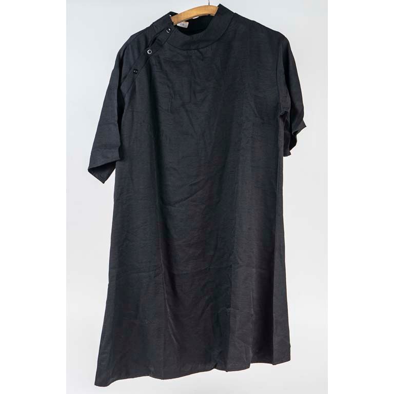 Vestido Negro Manga Corta Talle XL