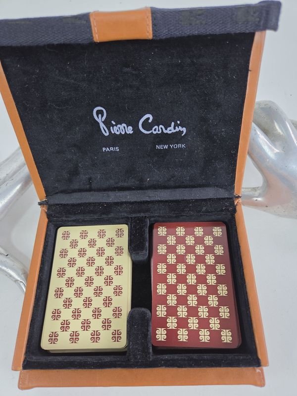Cartas de poker Pierre Cardin en su estuche original - imagen 3