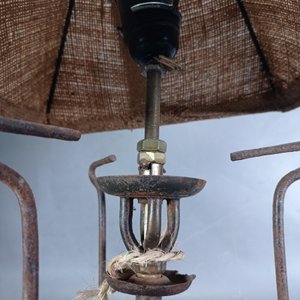 Lámpara de Mesa Artesanal con Base de Primus Antiguo - imagen 4