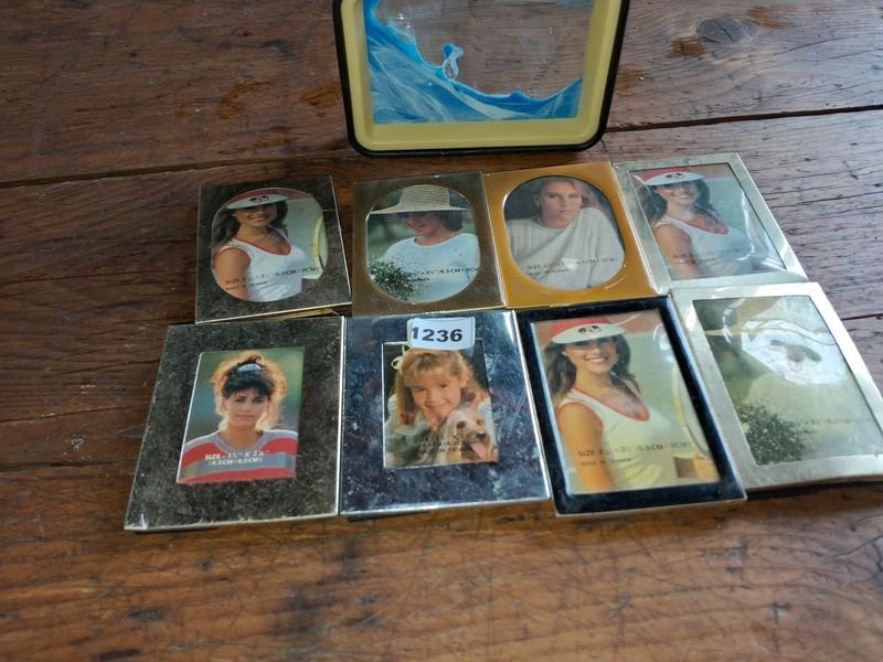 Colección de mini portaretratos y adorno - imagen 4