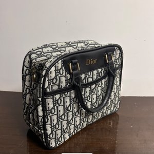 Bolso Dior Monogram Clásico Negro y Blanco - imagen 3