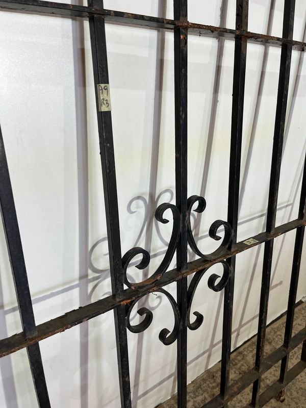 Item 851413 - Image 1