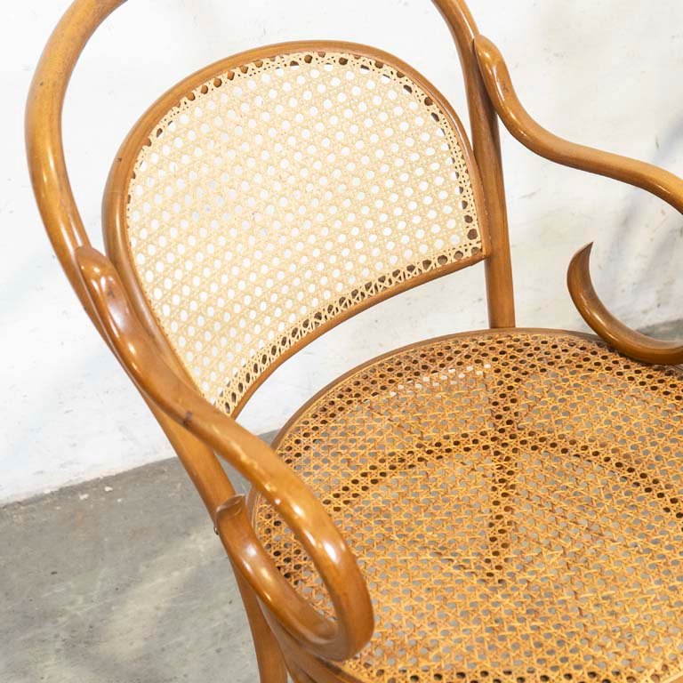 Item 2106225 - Image 2