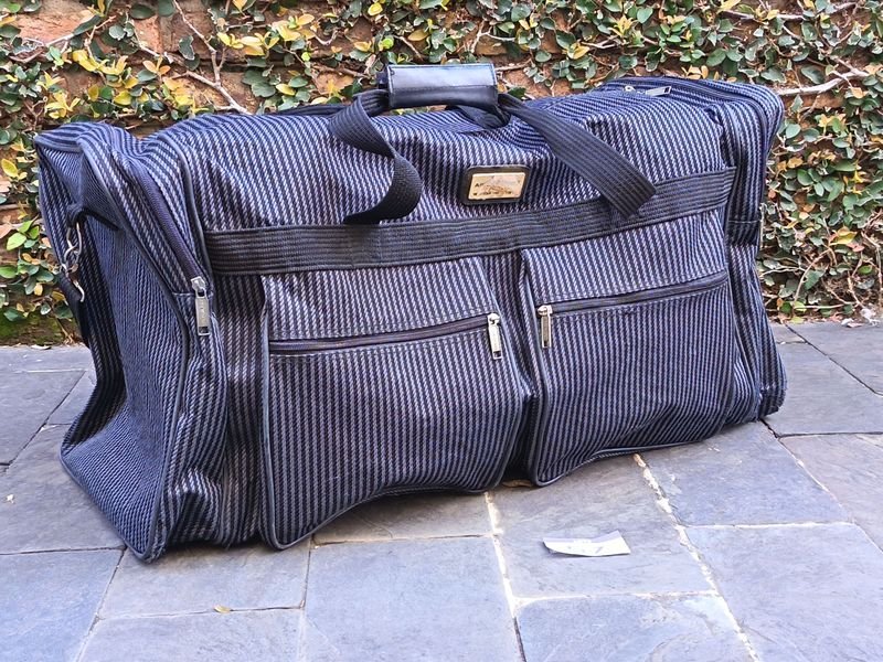 Bolso de Viaje Grande de Lona Rayada con Bolsillos Frontales