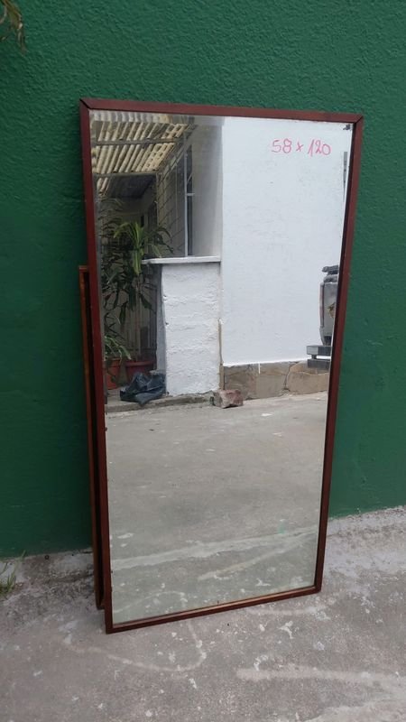 Espejo Rectangular Grande con Marco de Madera - imagen 1