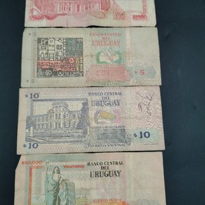 Lote de 3 Billetes Uruguayos de Diferentes Épocas y Valores - imagen 5