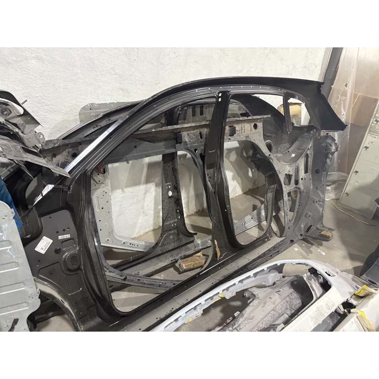 Lote siguiente: Lotes de paneles laterales para vehículos