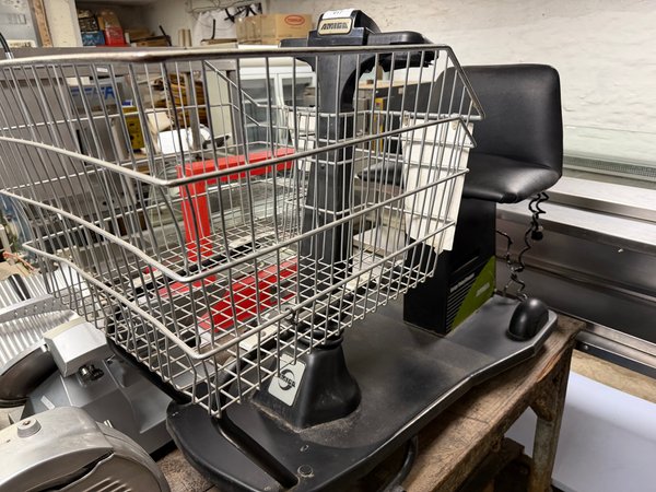 Carro de Compras Eléctrico Amigo ValueShopper USA con Asiento