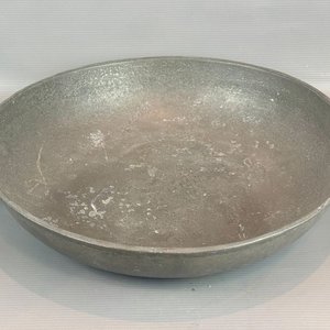 Fuente Antigua de Peltre con Asas, Manufactura Italiana - imagen 1