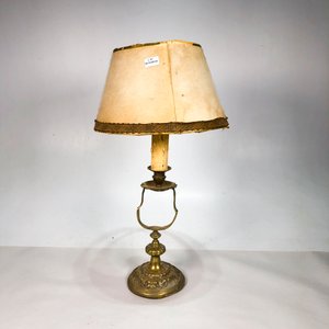 Lote anterior: Lámpara de Mesa Antigua de Bronce con Pantalla