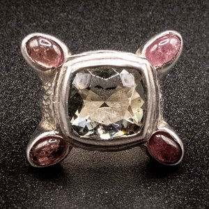 Lote anterior: Anillo de Plata 950 con Rubelitas y Prasiolita