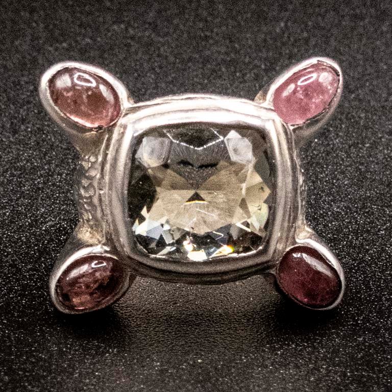 Anillo de Plata 950 con Rubelitas y Prasiolita