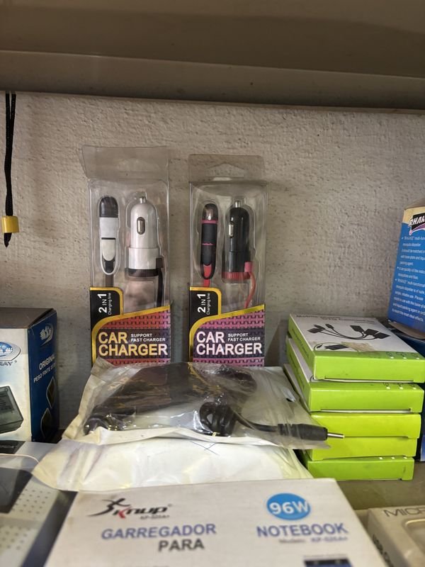 Cargadores y adaptadores de auto para electrónicos - imagen 6