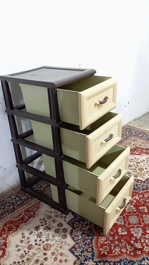 Organizador plástico 4 cajones beige y marrón - imagen 5