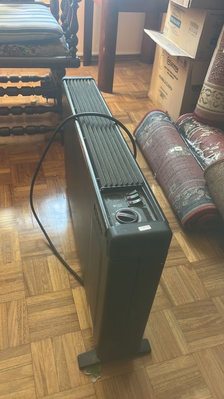 Calefactor antiguo en buen estado - imagen 4